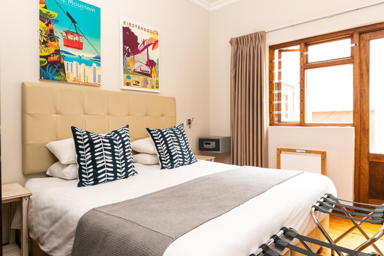Tidal Pool Apartments - Camps Bay Cape Town Exterior photo