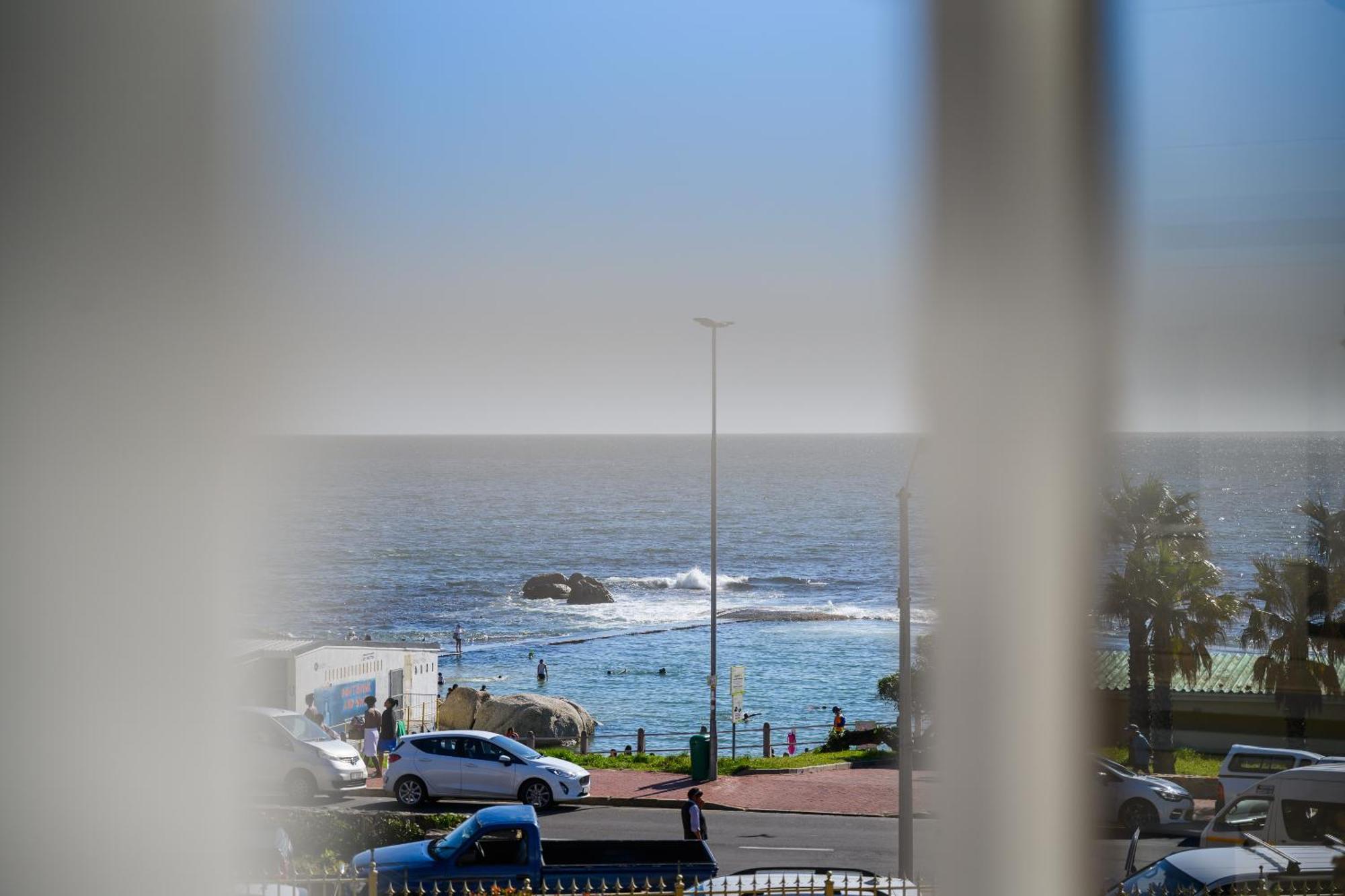 Tidal Pool Apartments - Camps Bay Cape Town Exterior photo